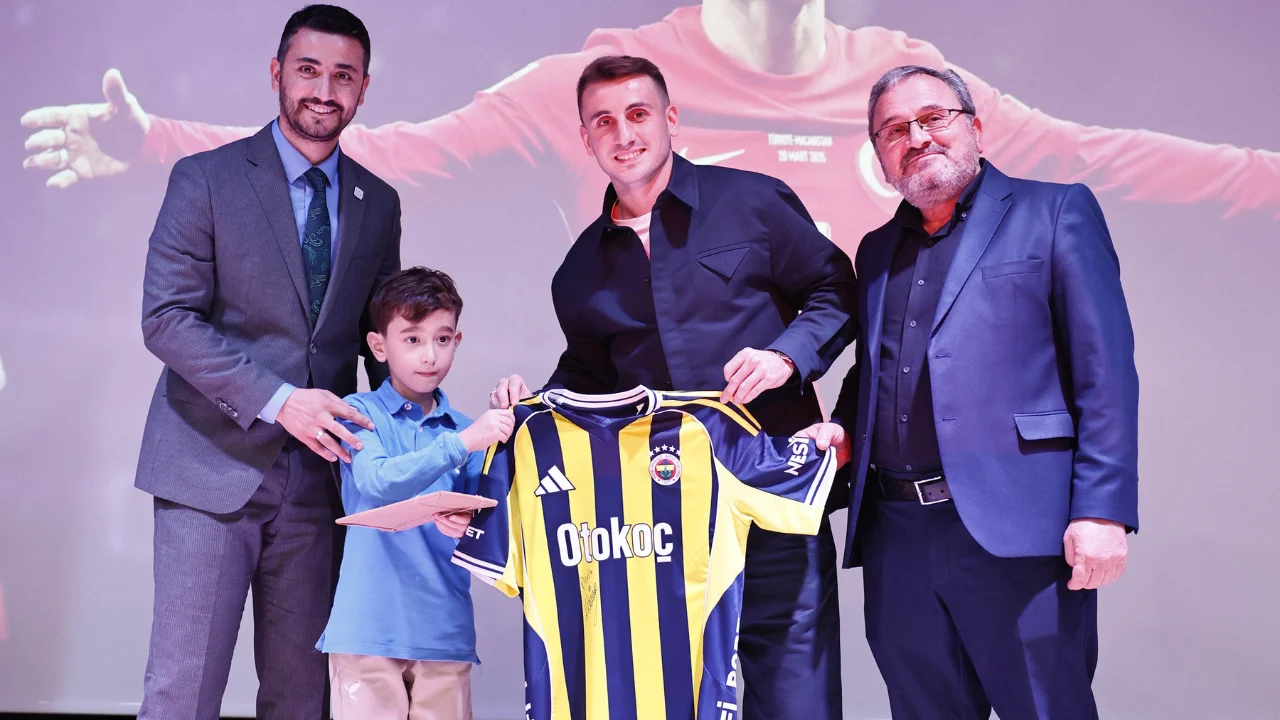 Kerem Aktürkoğlu Öğrencinin Hayalini Gerçekleştirdi